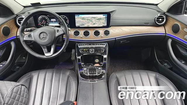 Mercedes-Benz E-Класс 2017 thumb 7