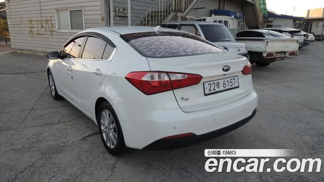 Kia K3 2013 thumb 6