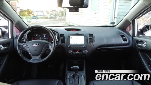 Kia K3 2013 thumb 7