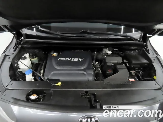Kia Carnival 2016 thumb 6
