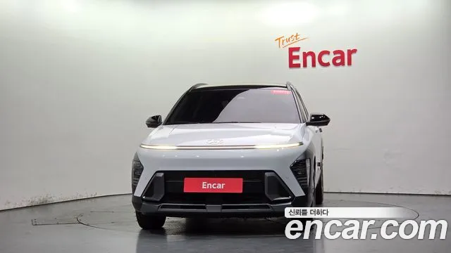 Hyundai Kona 2023 thumb 2