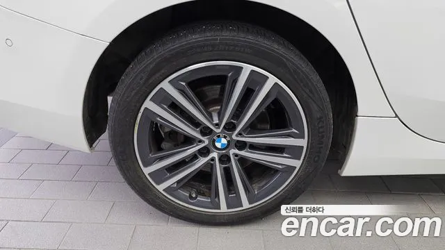 BMW 2-Series 2021 thumb 5