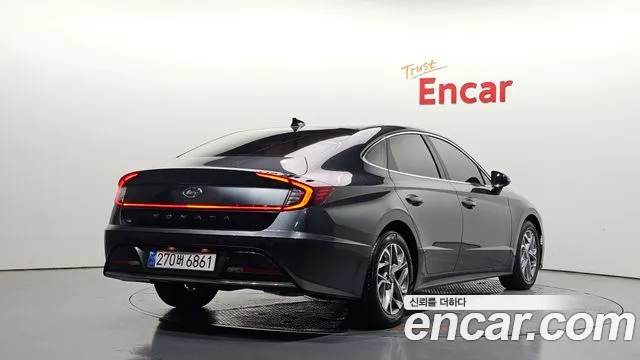 Hyundai Sonata 2022 thumb 2