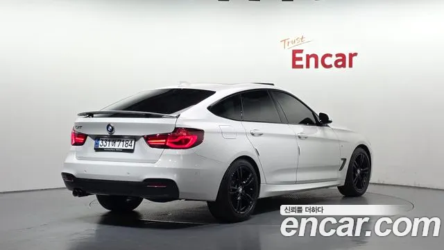 BMW Gran Turismo 2020 thumb 2