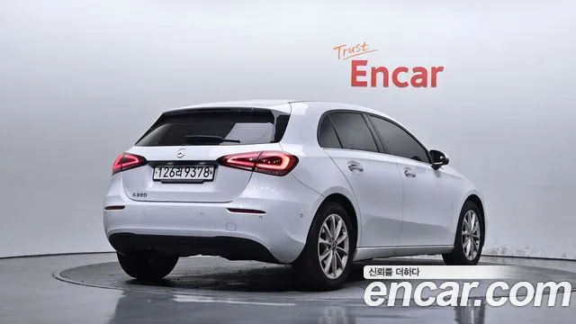 Mercedes-Benz A-Класс 2019 thumb 2