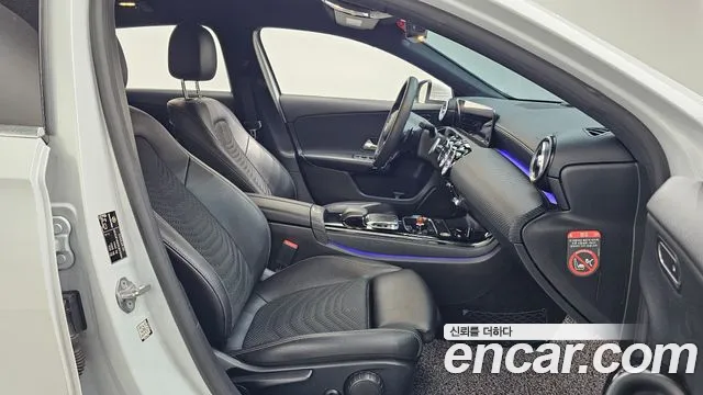 Mercedes-Benz A-Класс 2019 thumb 11