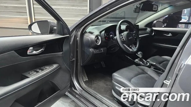 Kia K3 2022 thumb 10