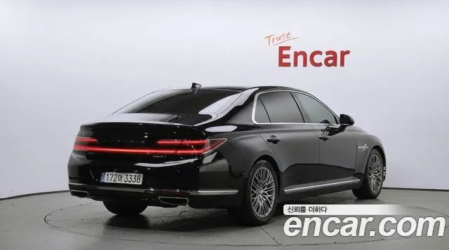 Genesis G90 2019 thumb 2