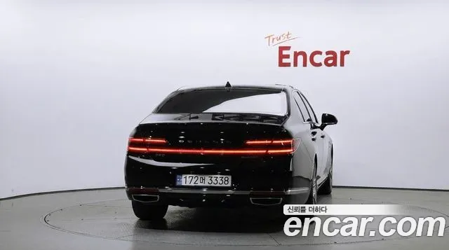 Genesis G90 2019 thumb 4