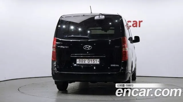 Hyundai Starex 2020 thumb 4