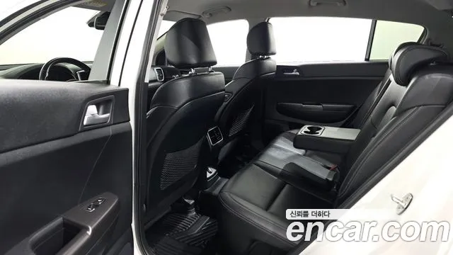 Kia Sportage 2020 thumb 11