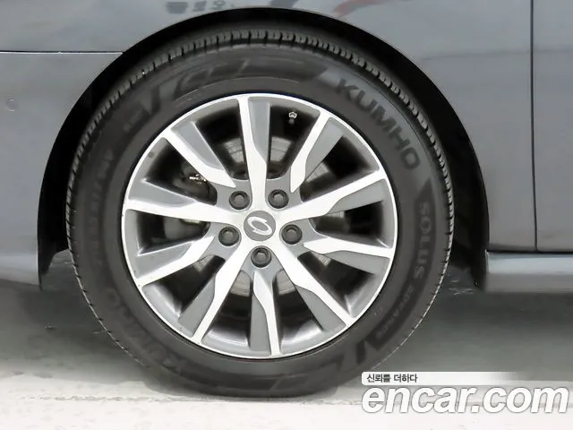 Renault-KoreaSamsung SM5 2015 thumb 5