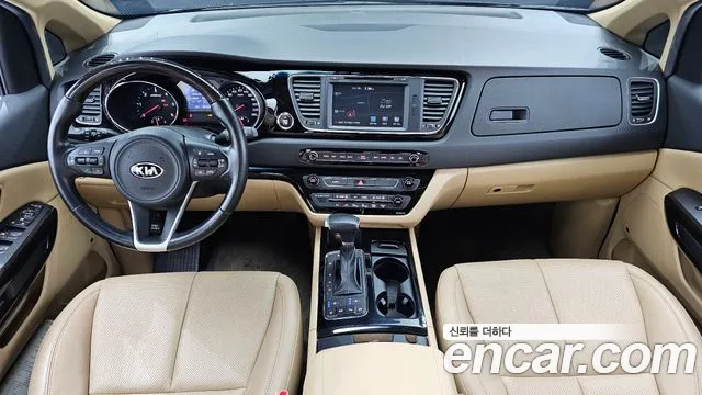 Kia Carnival 2018 thumb 7