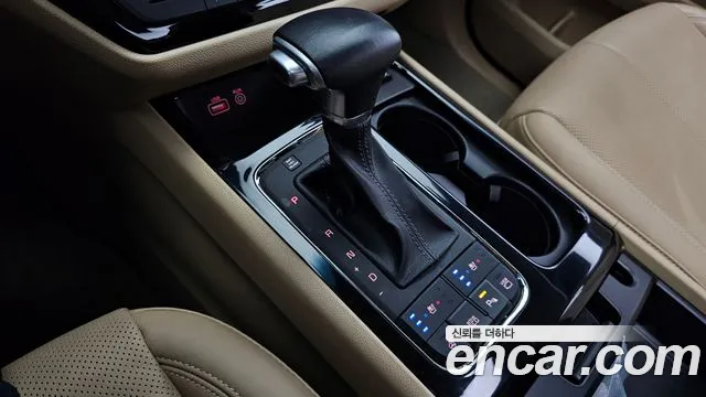 Kia Carnival 2018 thumb 9