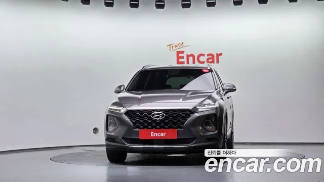 Hyundai Santa Fe 2018 thumb 3