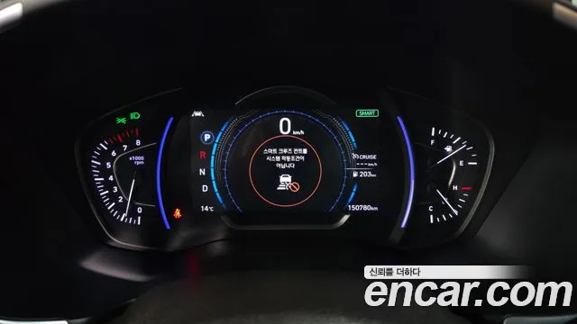 Hyundai Santa Fe 2018 thumb 8