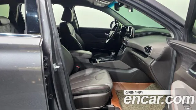 Hyundai Santa Fe 2018 thumb 11