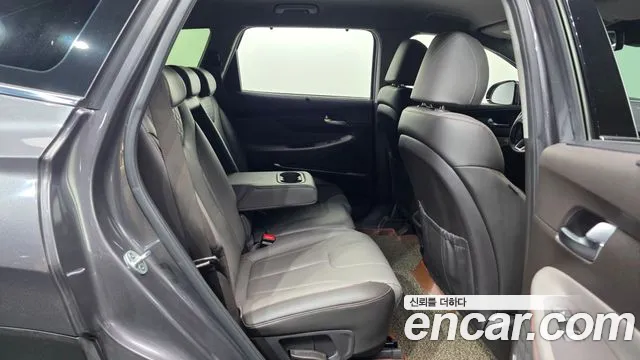 Hyundai Santa Fe 2018 thumb 12