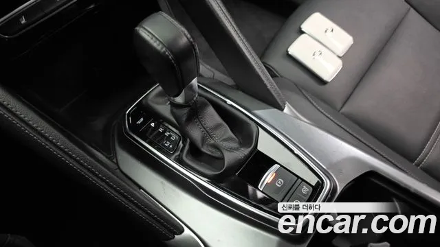 Renault-KoreaSamsung Koleos 2019 thumb 9