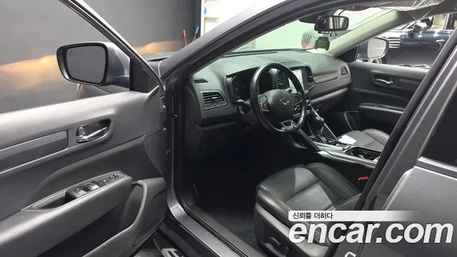 Renault-KoreaSamsung Koleos 2019 thumb 10