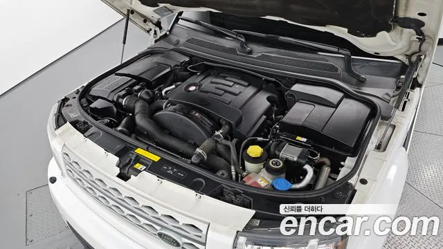 Land Rover Discovery 2013 thumb 6