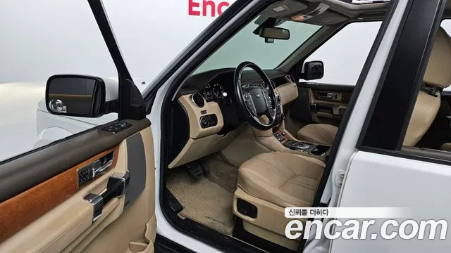 Land Rover Discovery 2013 thumb 10