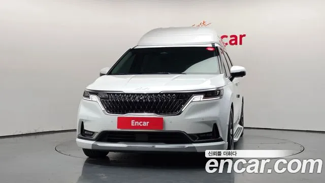 Kia Carnival 2021 thumb 3