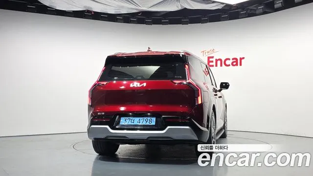 Kia EV9 2023 thumb 4
