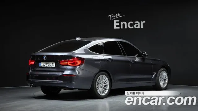 BMW Gran Turismo 2020 thumb 2