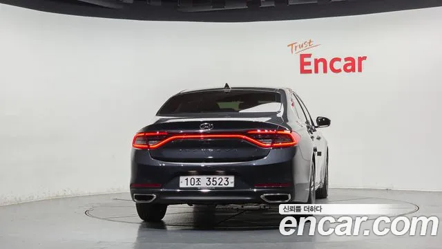 Hyundai Grandeur 2017 thumb 4