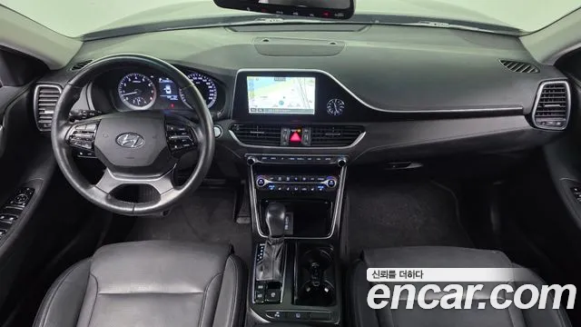 Hyundai Grandeur 2017 thumb 7