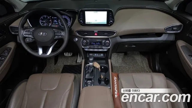Hyundai Santa Fe 2018 thumb 7