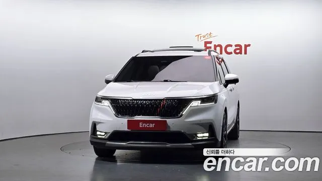 Kia Carnival 2021 thumb 3
