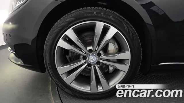 Mercedes-Benz S-Класс 2013 thumb 5