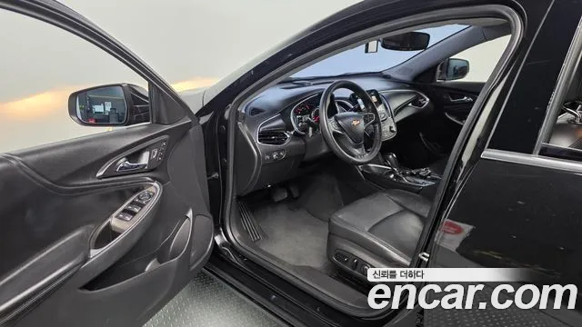 ChevroletGMDaewoo Malibu 2018 thumb 10