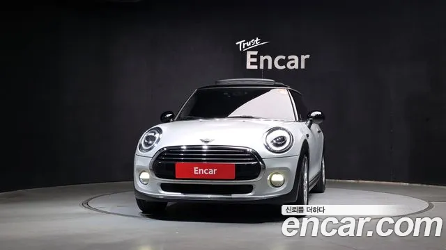 MINI Hatch 2019 thumb 3