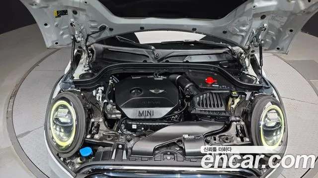 MINI Hatch 2019 thumb 6