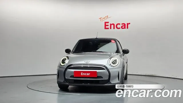 MINI Cooper Convertible 2023 thumb 3