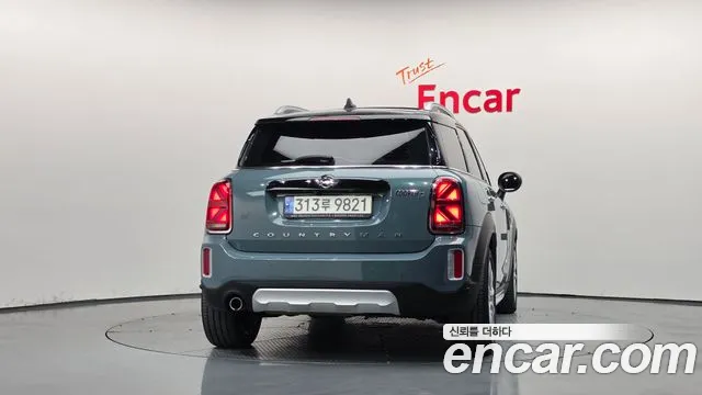 MINI Countryman 2021 thumb 4