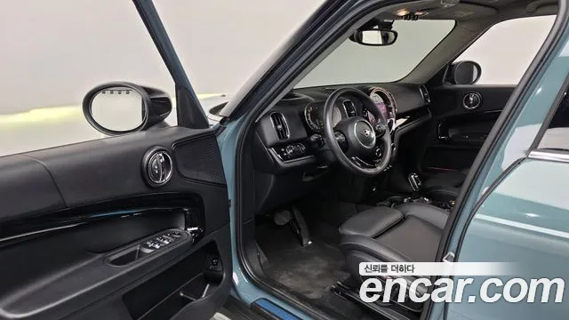 MINI Countryman 2021 thumb 10