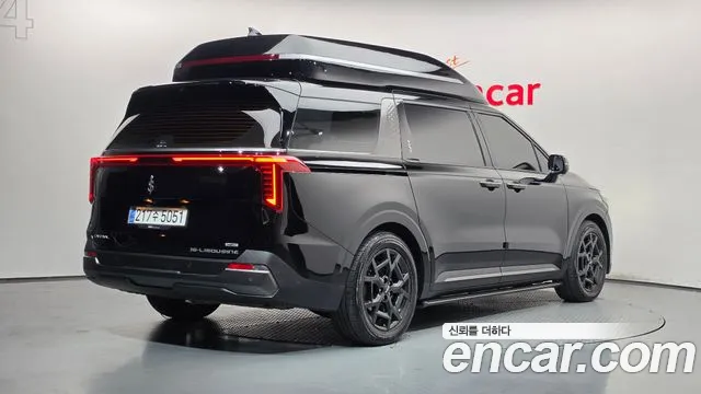 Kia Carnival 2025 thumb 2