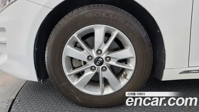 Kia K5 2015 thumb 5