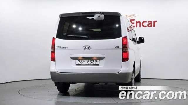 Hyundai Starex 2017 thumb 3