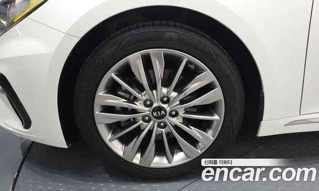 Kia K5 2019 thumb 5