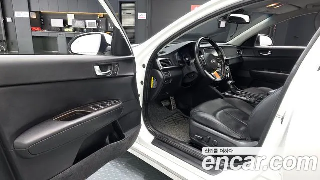 Kia K5 2019 thumb 10