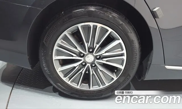 Hyundai Grandeur 2017 thumb 5