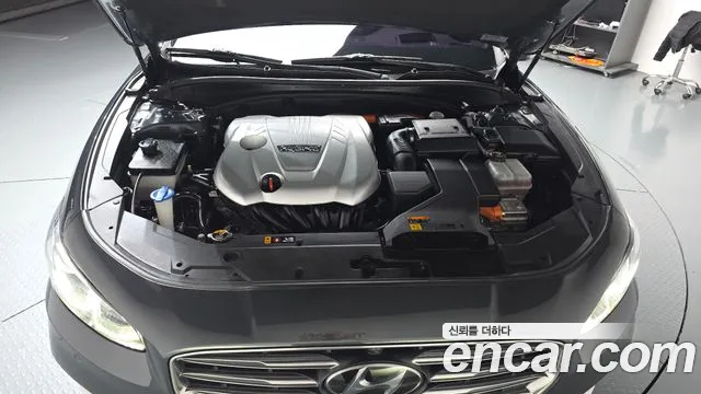 Hyundai Grandeur 2017 thumb 6