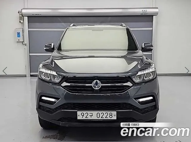 KG_Mobility_Ssangyong Rexton 2020 thumb 2