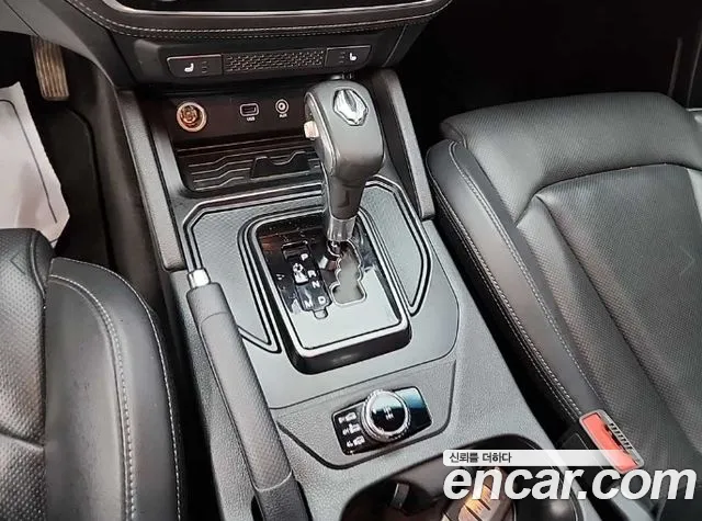 KG_Mobility_Ssangyong Rexton 2020 thumb 8