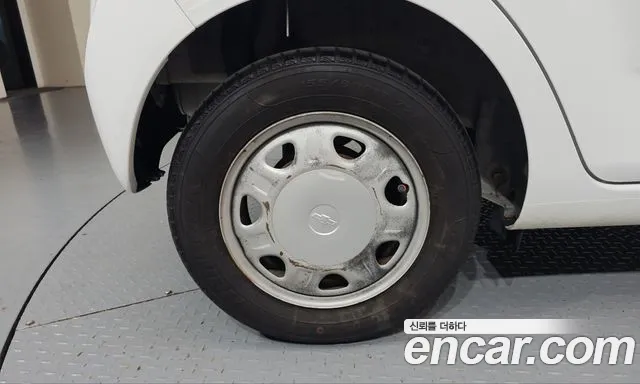 ChevroletGMDaewoo Spark 2012 thumb 5